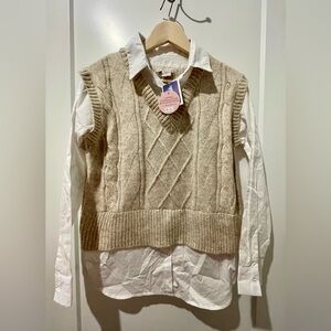 NWT Sincerely Jules Beige Cable Knit V-Neck Sweater With Attached White Shirt